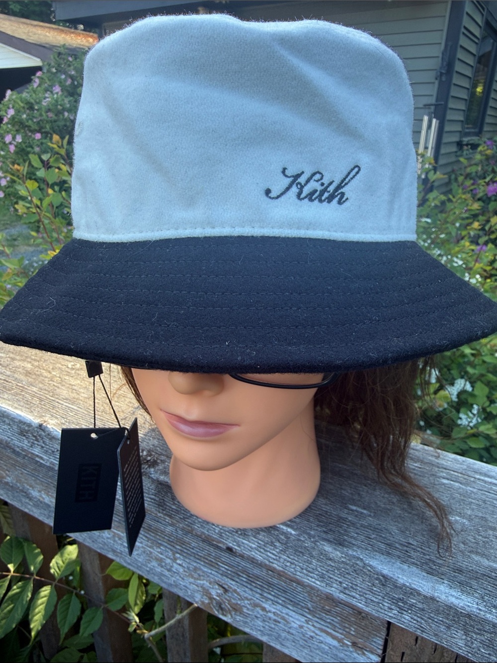 Kith Two Tone Classic Stadium Bucket Hat